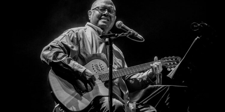 Hospitalizado Pablo Milanés en Madrid