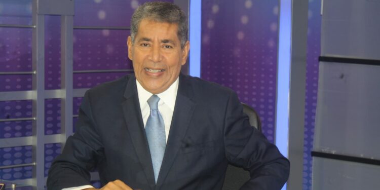 Francis Moya asume direccion de prensa del Canal del Sol, canal 6