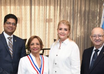 ADOVOHS Realiza 6to. Desayuno-Conferencia de la Confraternidad 