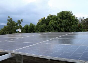 Ademi financia más de 250 proyectos solares a pequeños empresarios y dueños de casas