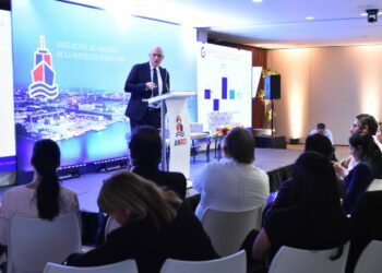 Ministro Pavel Isa Contreras pasa balance y habla de perspectivas marcoeconomicas de RD