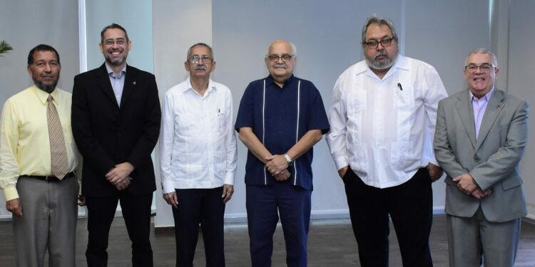 Académicos e investigadores del INTEC demandan mmejor manejo de cuencas hidrográficas