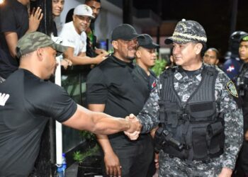 Destacan resultados positivos tras operativos nocturnos encabezados por el director de la Policía