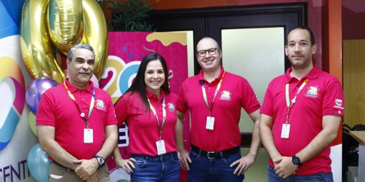 Megacentro celebró por todo lo alto sus 20 años.