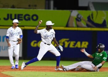 Licey festeja aniversario con blanqueada a Estrellas