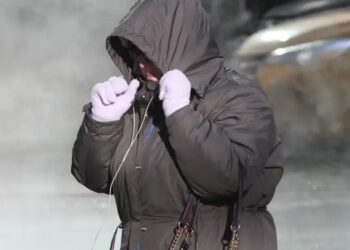 Más de dos millones dominicanos en EUA sufren frío ártico; 34 personas han fallecido