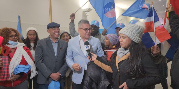 Carlos Peña asegura en Nueva York Generación de Servidores es cuarta fuerza política del pais