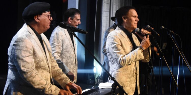 Estos artistas no cenaron en Noche Buena por andar de parranda