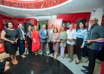 BTC reconoce personalidades del sector turístico y empresarial 