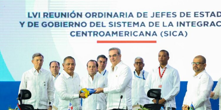 SICA apoya la petición de RD a la comunidad internacional para ayudar a Haití a superar crisis