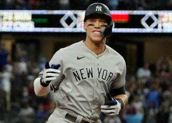 Aaron Jugde firma contrato por nueve años y 360 millones