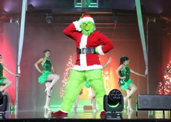 Noche Mágica de Navidad vuelve a llevar alegría a los niños de Punta Cana