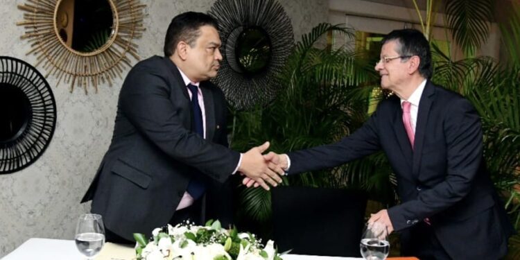 Fernando Zapata asegura que complace a la OMPI la gestión de Gonell Cosme al frente de la ONDA