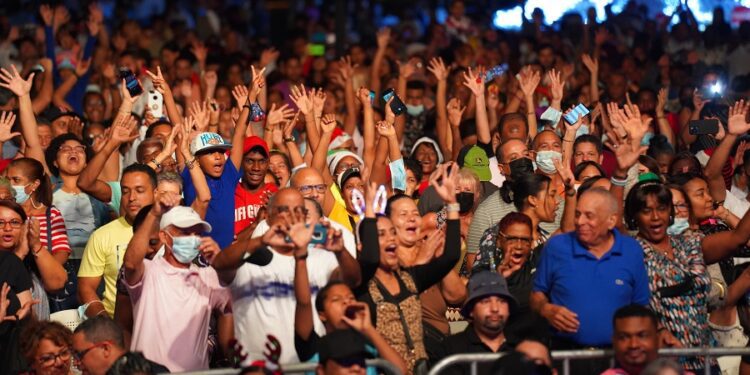 Cultura anuncia estrellas en la cartelera artística de ‘Noches de Navidad’