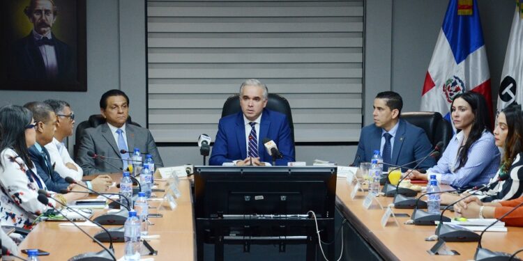 CNSS aumenta pensiones por Discapacidad y Sobrevivencia 