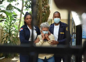 Defensa denuncia desacato para libertad de Mary Louise Ventura