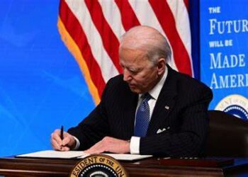 Entra en vigor medida de inmigración de Carga Pública