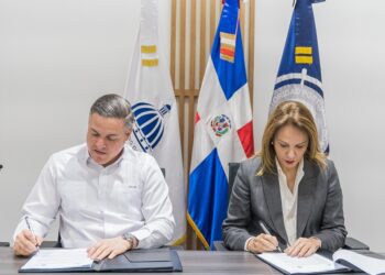 Cultura y APORDOM firman dos acuerdos para la difusión cultural