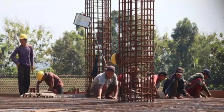 Estudio de la OIT revela reducción poder adquisitivo por crisis inflacionaria y desaceleración global