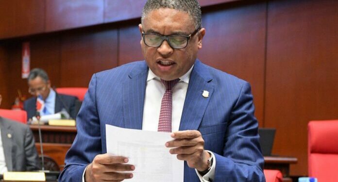 Denuncia Gobierno incrementó la nómina pública en casi 50 mil nuevos puestos