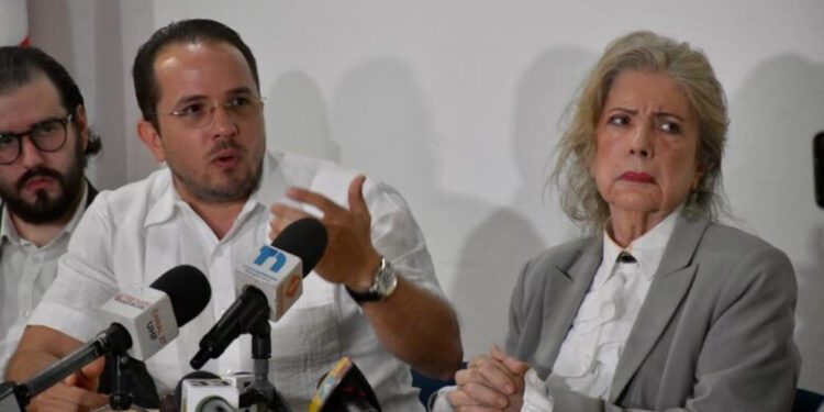 Familiares de Francis Caamaño exigen investigar su asesinato 