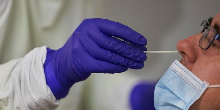 Salud notifica 341 contagios de covid-19 y ninguna defunción