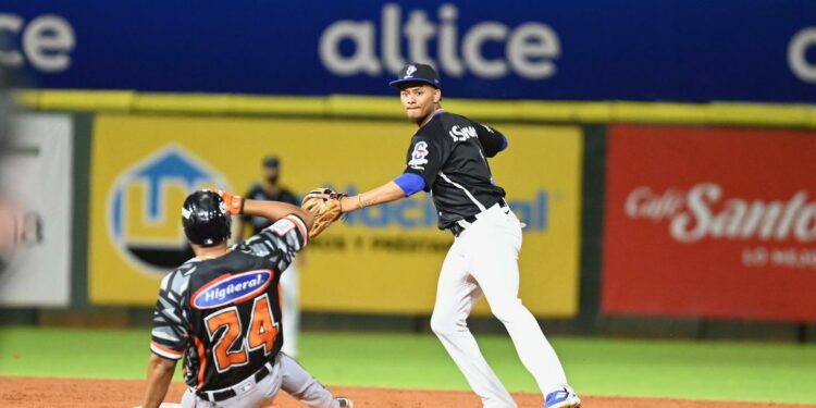 Toros caen ante Tigres y salen de la clasificación