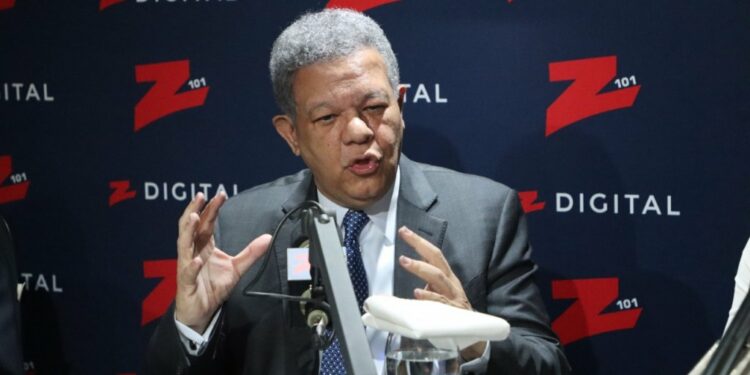 Leonel  favorece estudios ambientales en proyecto Romero en San Juan