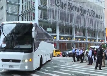 Anticipan crisis en NY: 40 mil inmigrantes han llegado a la ciudad desde la primavera