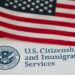 USCIS propone aumentar precios trámites de inmigración en EUA