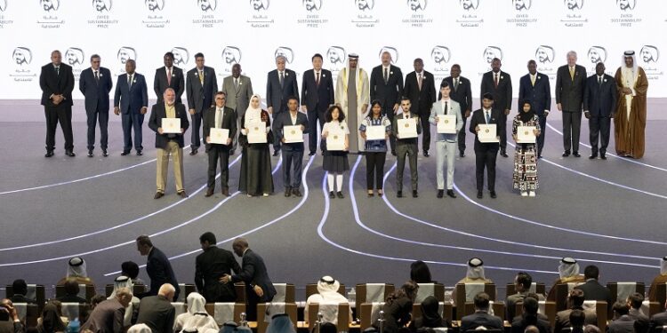 Abierta convocatoria de premio internacional que otorga 3 millones de dólares