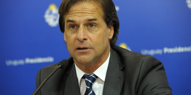 El presidente de Uruguay critica tintes ideológicos de la Celac