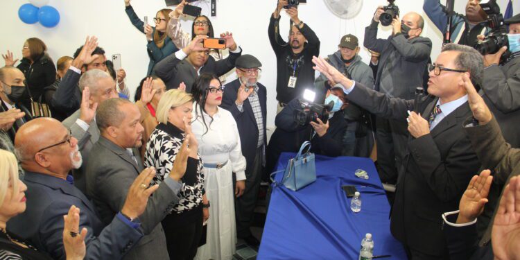 PRM juramenta nueva directiva seccional de Nueva York