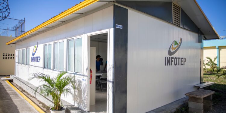 Unos 9 mil privados de libertad optan por realizar estudios en recinto carcelarios