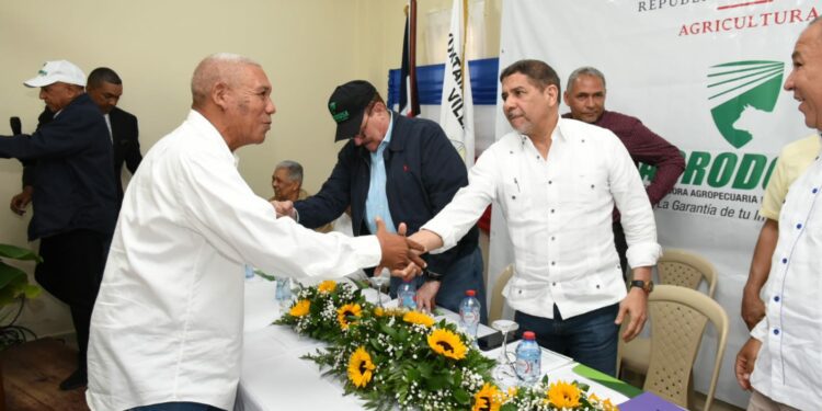 Gobierno paga más de RD$116 millones de pesos a 975 productores afectados por huracán Fiona en el Nordeste