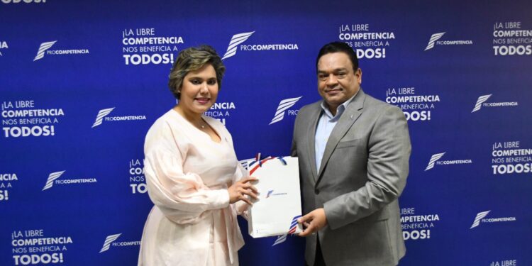 Acuerdan investigar competencias desleal en derecho de autor