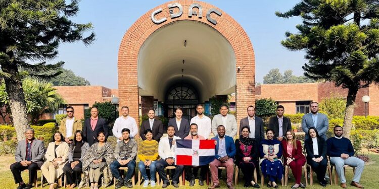 La India brinda capacitación en ciberseguridad a profesionales dominicanos