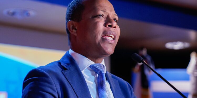 Milton Morrison es electo Secretario de la Junta Directiva de CECACIER