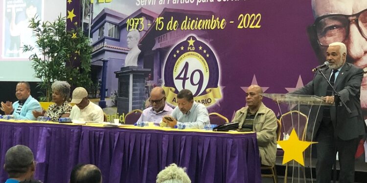 PLD prepara tropas magisteriales para llevar a Abel Martínez a la presidencia