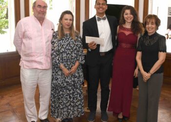 Fundación Sinfonía abre convocatoria de competencia ProPiano