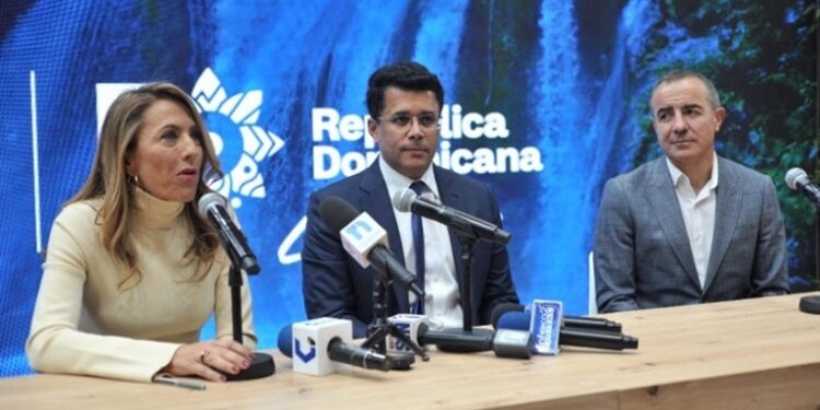 Soltour firma un acuerdo con RD para potenciar los viajes desde España