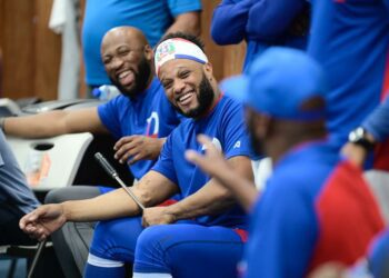 Canó  se  integra a las prácticas del Licey con miras a la serie del Caribe