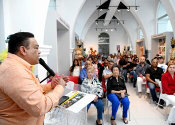 Expertos valoran Carnaval Vegano es patrimonio cultural que debe ser protegido y preservado