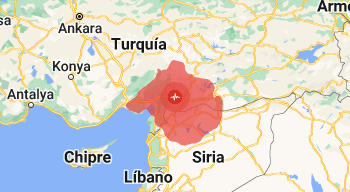 Fuerte terremoto en Turquía; varios edificios colapsaron