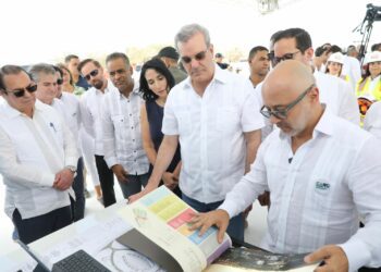 Arranca la construcción de hoteles en Pedernales