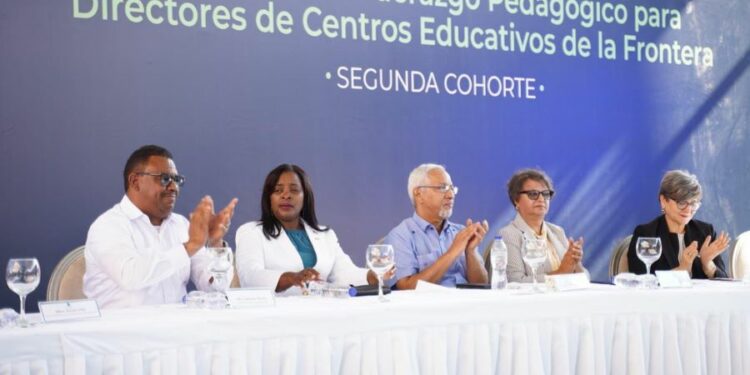 Lanza diplomado para directores educativos de la frontera