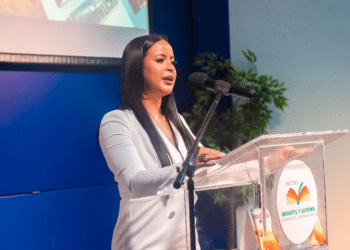 “Desintoxícate”: el libro de Annethy Matos