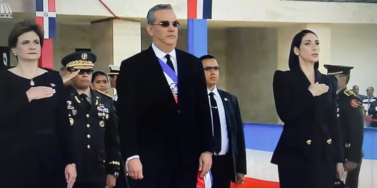 En vivo siga las incidencias actos conmemorativos de la Independencia Nacional.