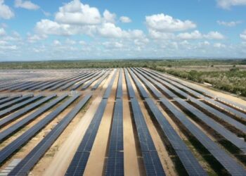 Parques fotovoltaicos Cumayasa 1 y 2 estarán listo para junio; invierten US$90 millones