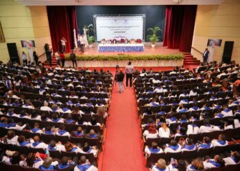 "Red de Líderes Mediadores" gradúa a 572 jóvenes para mediar en conflictos 